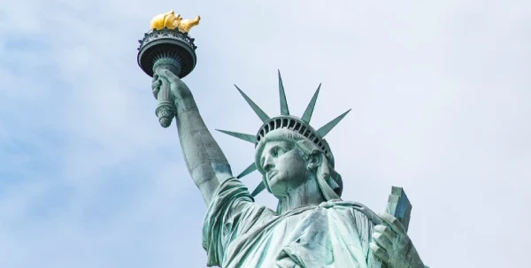 Hwang Law Group | Las Vegas Immigration Attorney | Image of the statue of liberty